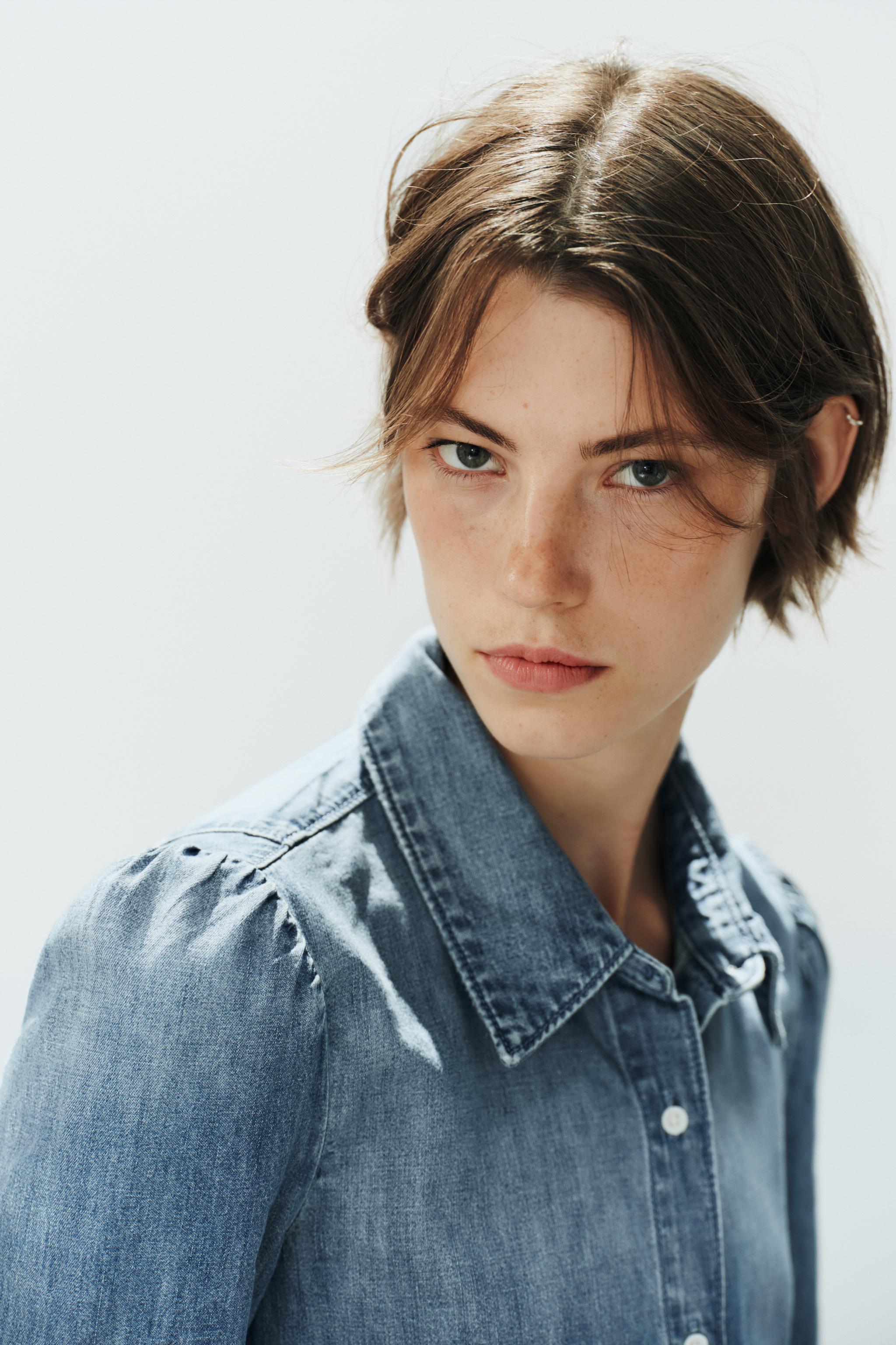 TRF GATHERED SHOULDER DENIM SHIRT